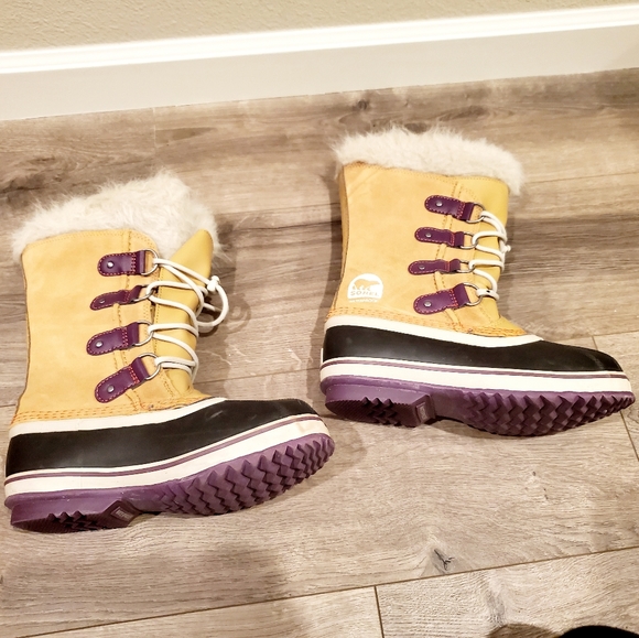 Sorel Other - Sorel waterproof winter boots
